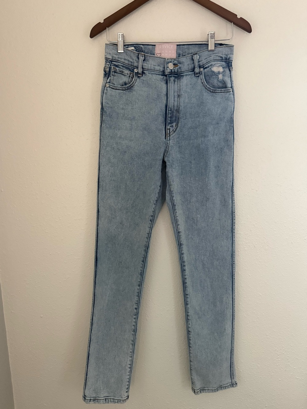 REVICE Women’s High Rise Distressed Jeans Light Wash Size 28